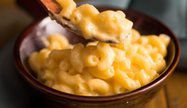 Mac and Cheese with Sour Cream