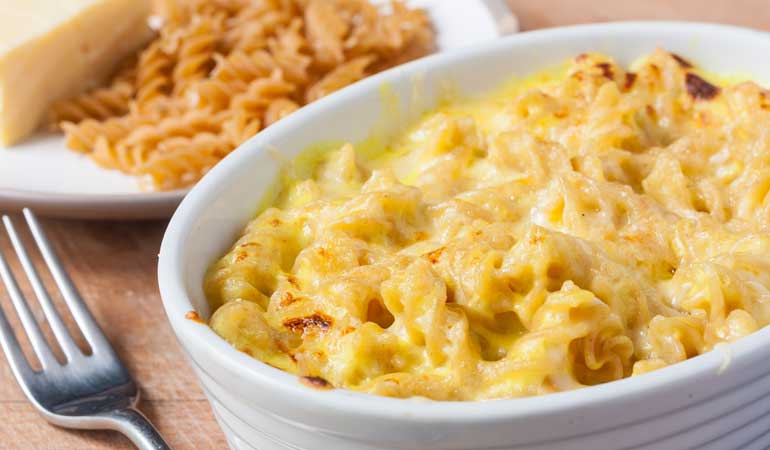 Velveeta Smoked Mac And Cheese 3 Velveeta Smoked Mac And Cheese 2